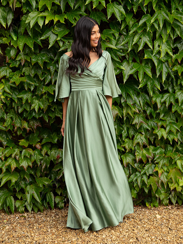 V-Neck Flared Sleeve Box Pleated A-Line Dress - HN4012